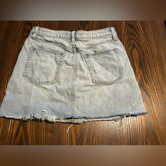 Free People We The Free Denim Skirt Breezy Button Fly, size 27 light wash blue - Picture 11 of 16